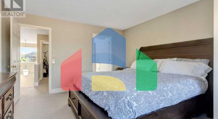 Residential - Single Family Home - Calgary, Canada - Canada