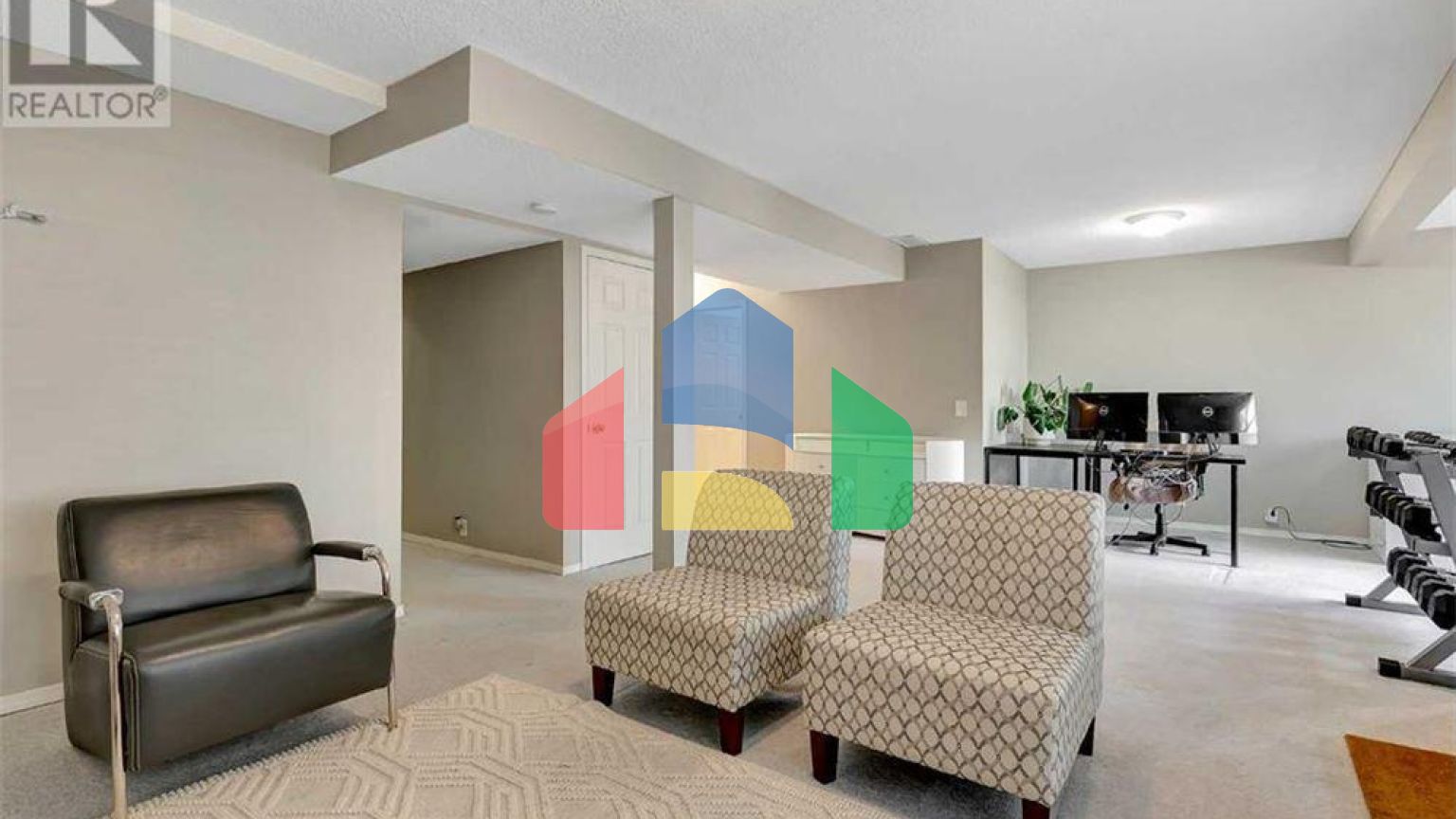 Residential - Single Family Home - Calgary, Canada - Canada