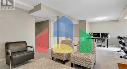 Residential - Single Family Home - Calgary, Canada - Canada