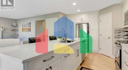 Residential - Single Family Home - Calgary, Canada - Canada