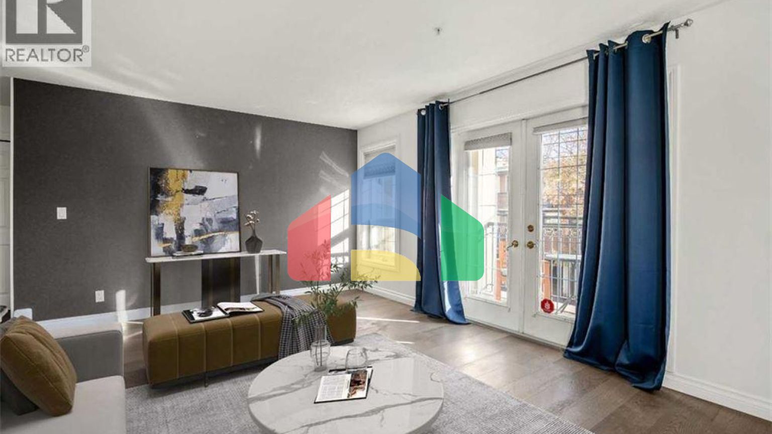 Residential - Single Family Home - Calgary, Canada - Canada