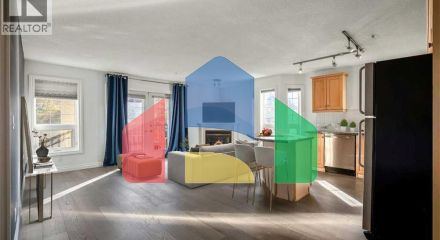 Residential - Single Family Home - Calgary, Canada - Canada