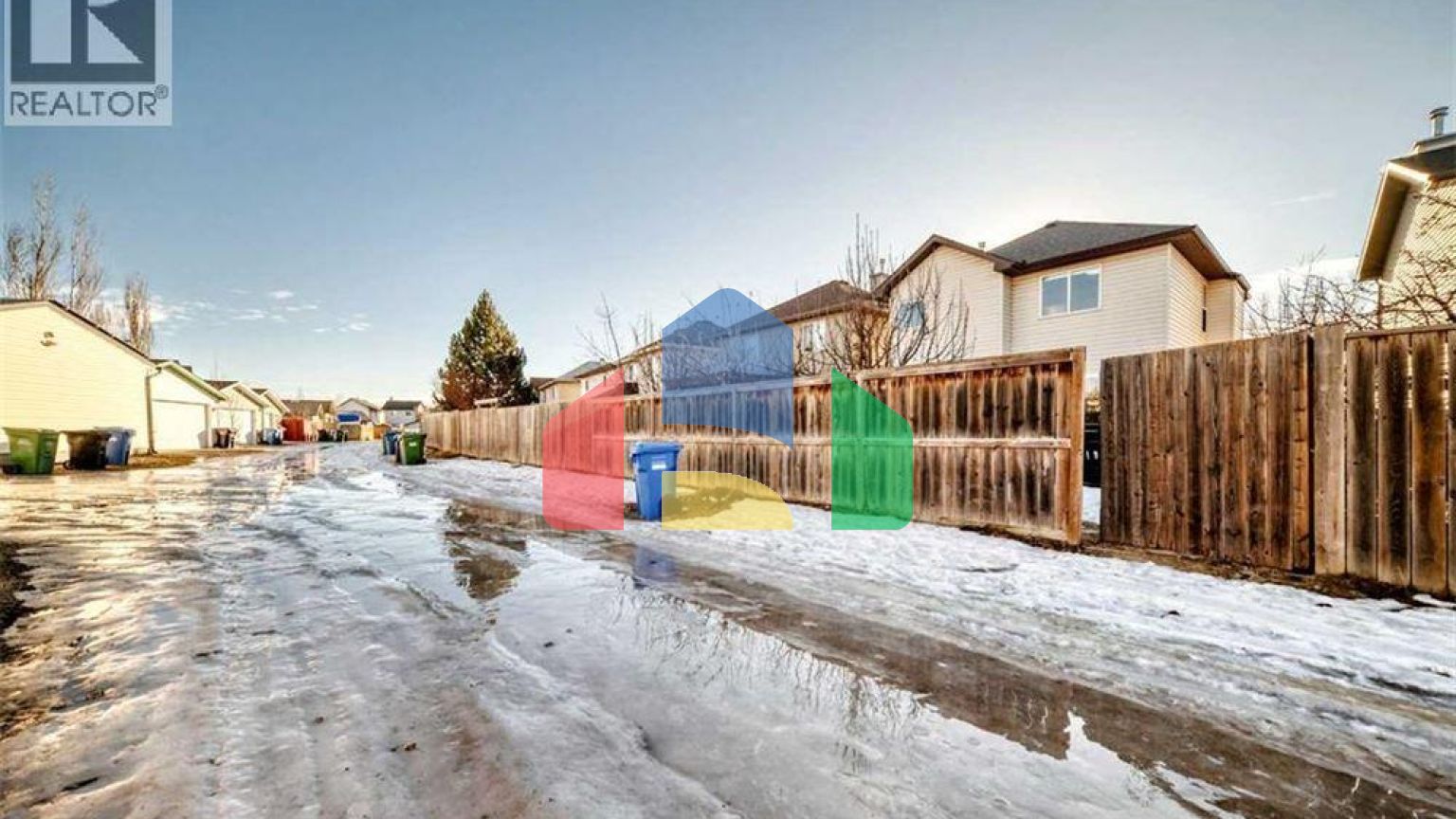 Residential - Single Family Home - Calgary, Canada - Canada