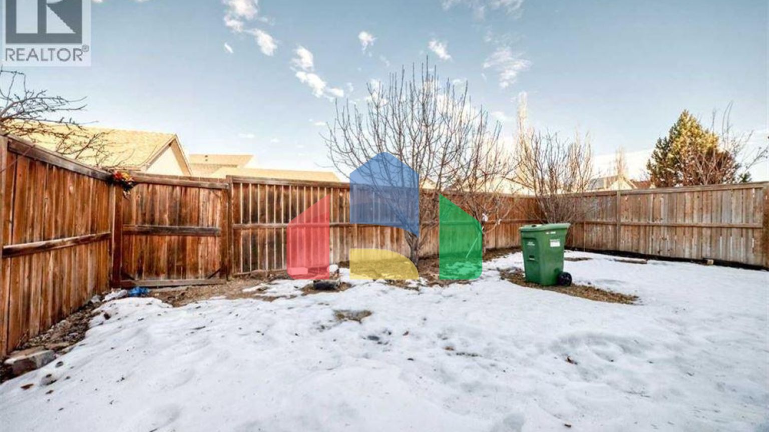 Residential - Single Family Home - Calgary, Canada - Canada