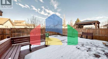 Residential - Single Family Home - Calgary, Canada - Canada