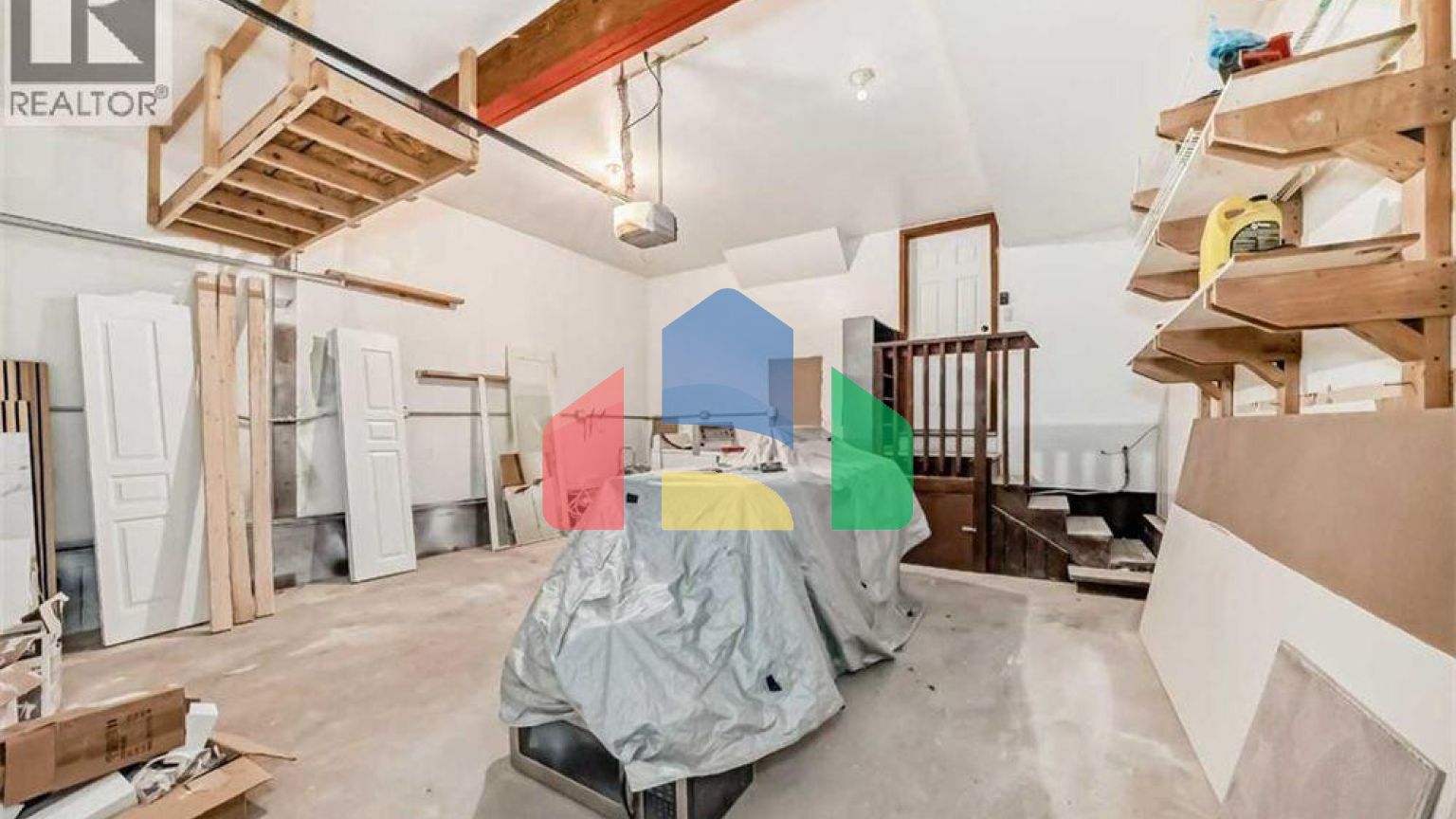 Residential - Single Family Home - Calgary, Canada - Canada