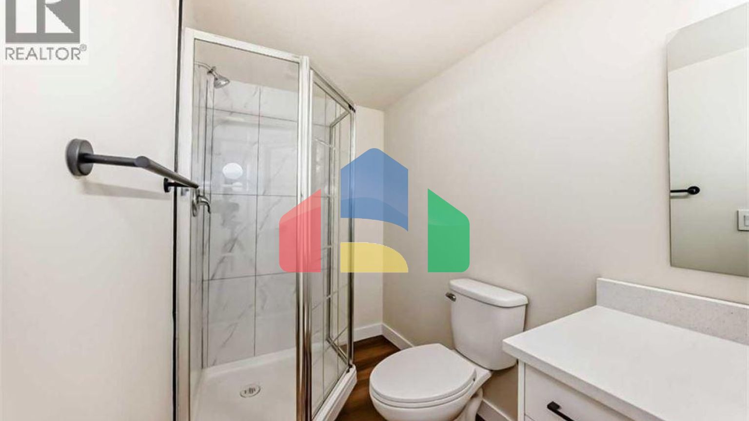 Residential - Single Family Home - Calgary, Canada - Canada