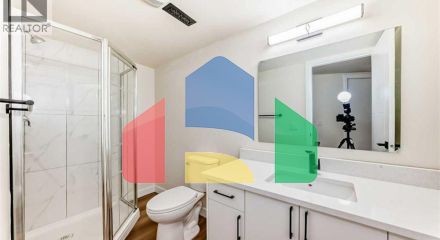 Residential - Single Family Home - Calgary, Canada - Canada