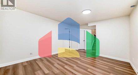 Residential - Single Family Home - Calgary, Canada - Canada