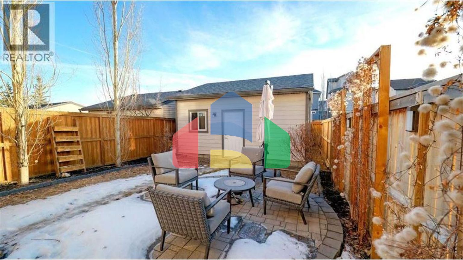 Residential - Single Family Home - Calgary, Canada - Canada