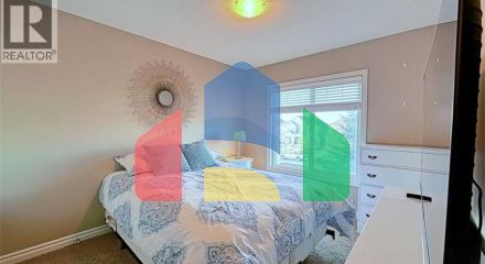 Residential - Single Family Home - Calgary, Canada - Canada