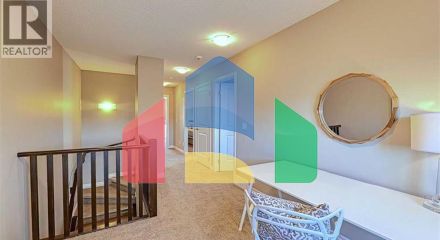 Residential - Single Family Home - Calgary, Canada - Canada