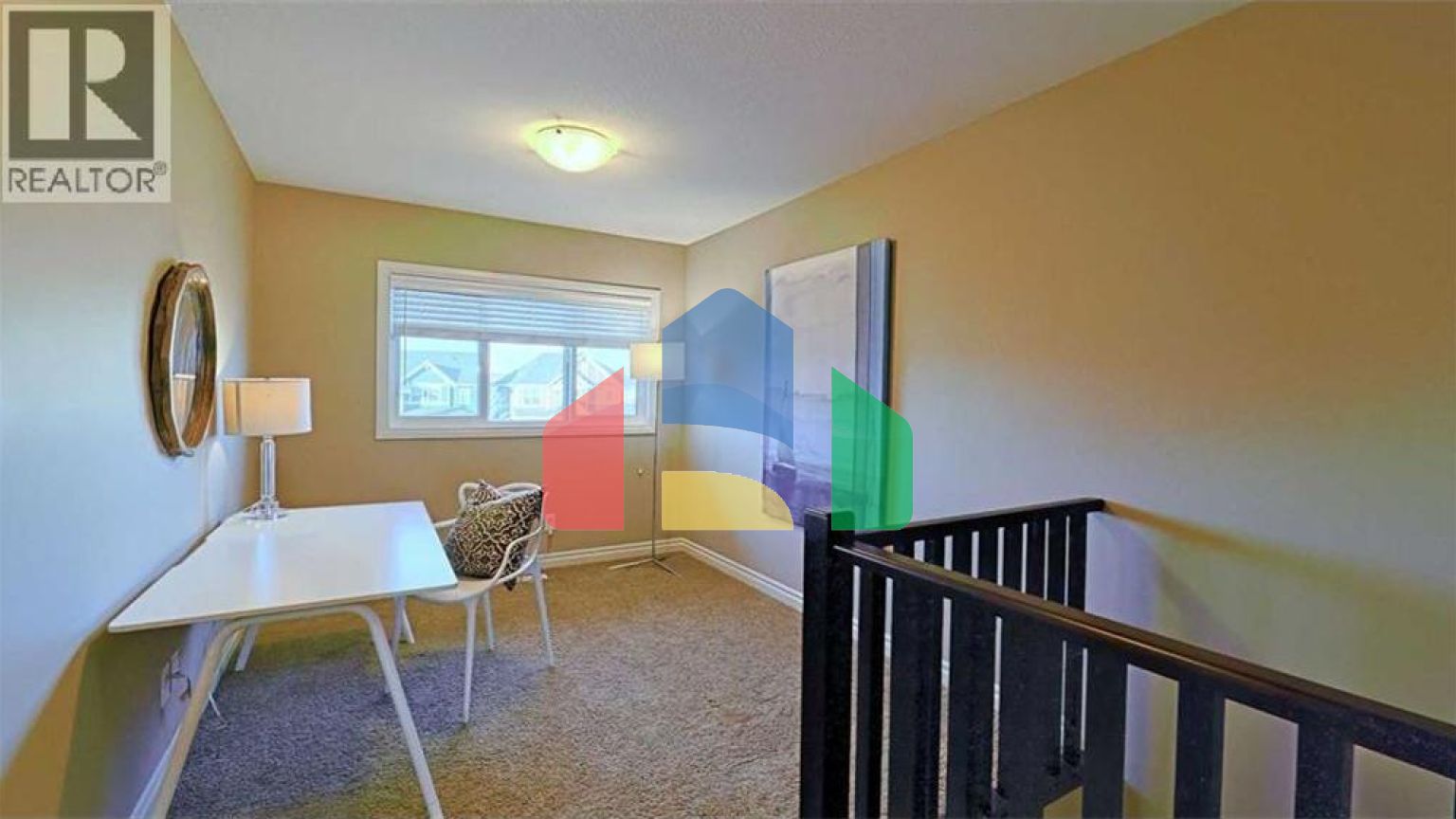 Residential - Single Family Home - Calgary, Canada - Canada