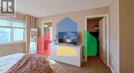 Residential - Single Family Home - Calgary, Canada - Canada