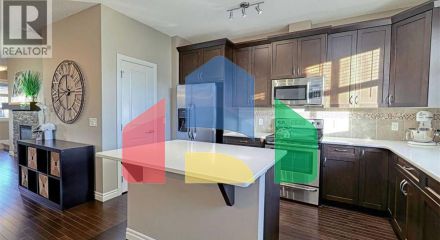 Residential - Single Family Home - Calgary, Canada - Canada