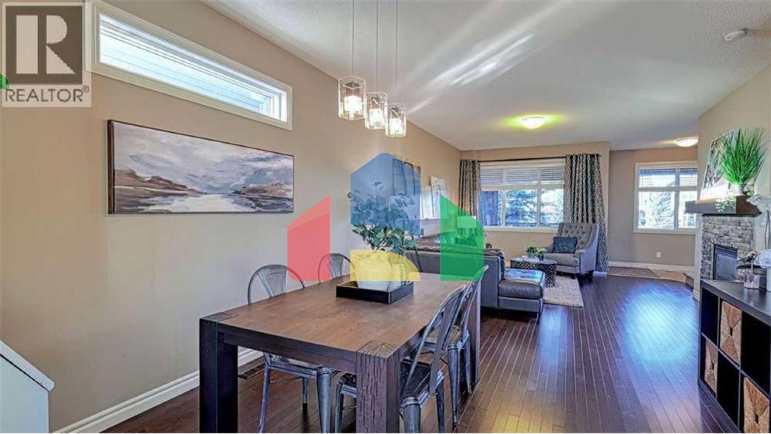 Residential - Single Family Home - Calgary, Canada - Canada