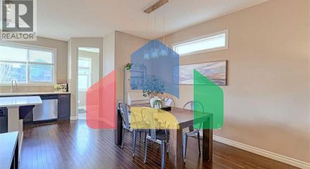 Residential - Single Family Home - Calgary, Canada - Canada