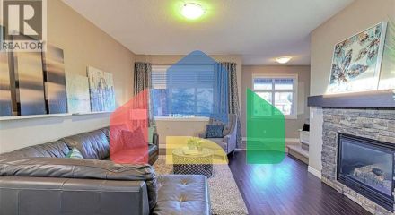 Residential - Single Family Home - Calgary, Canada - Canada