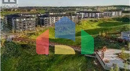 Residential - Single Family Home - Calgary, Canada - Canada