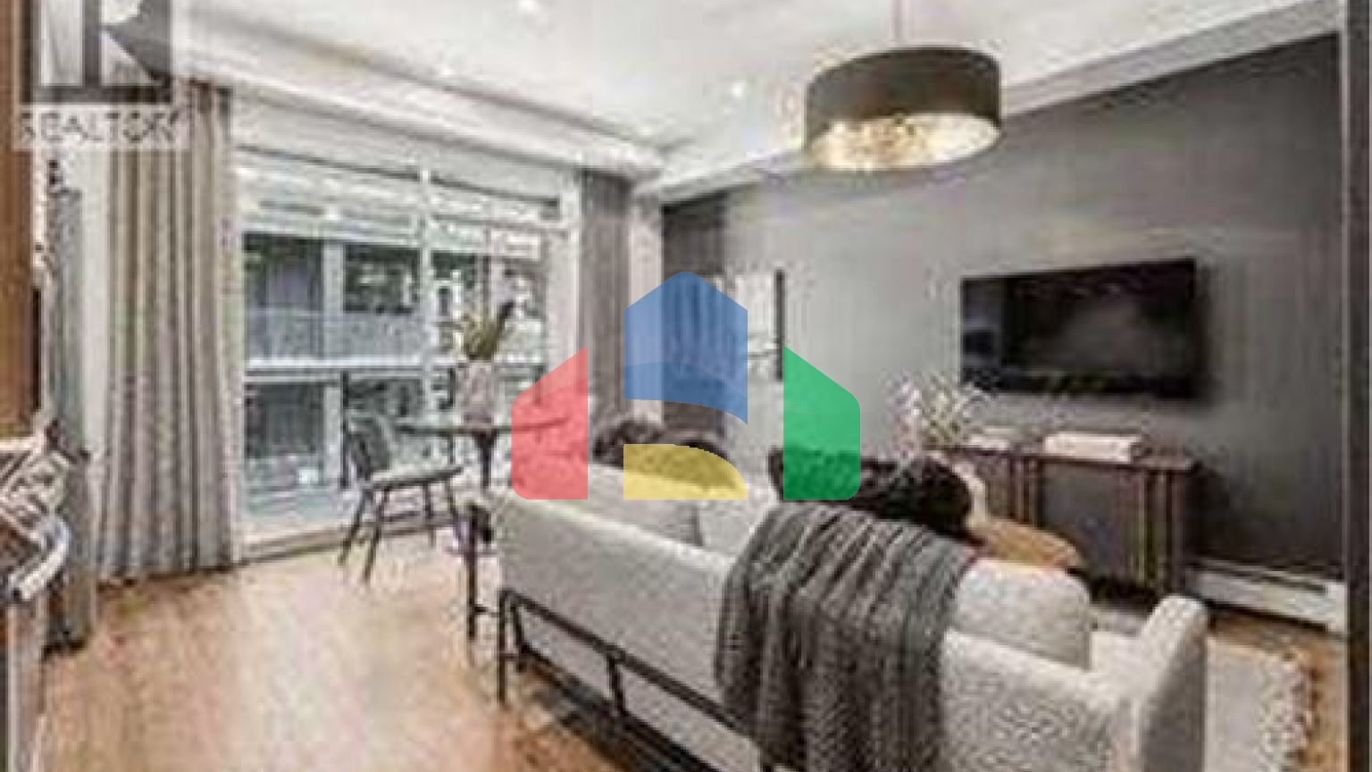 Residential - Single Family Home - Calgary, Canada - Canada