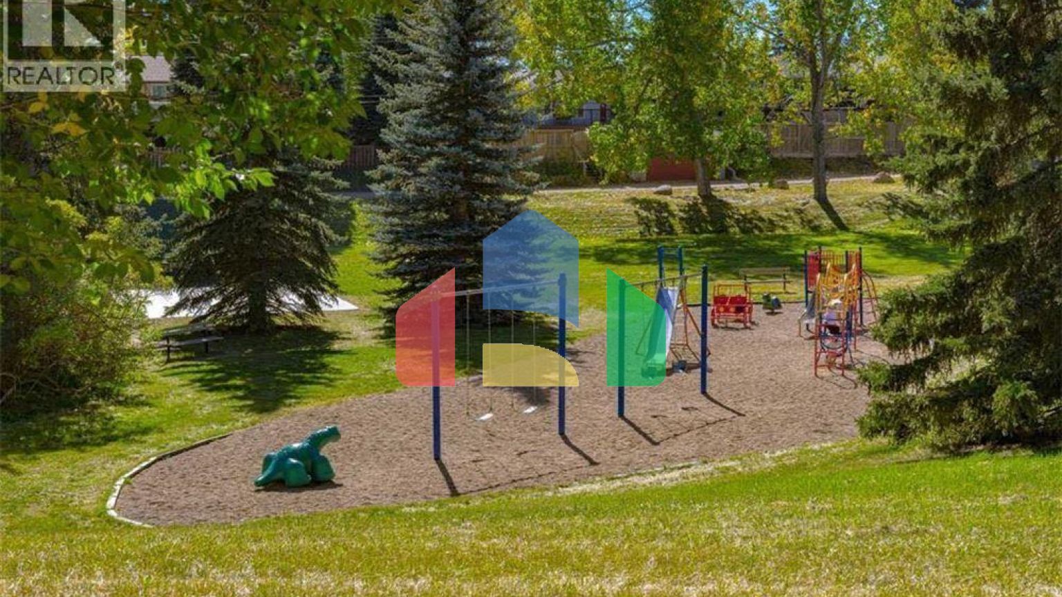 Residential - Single Family Home - Calgary, Canada - Canada