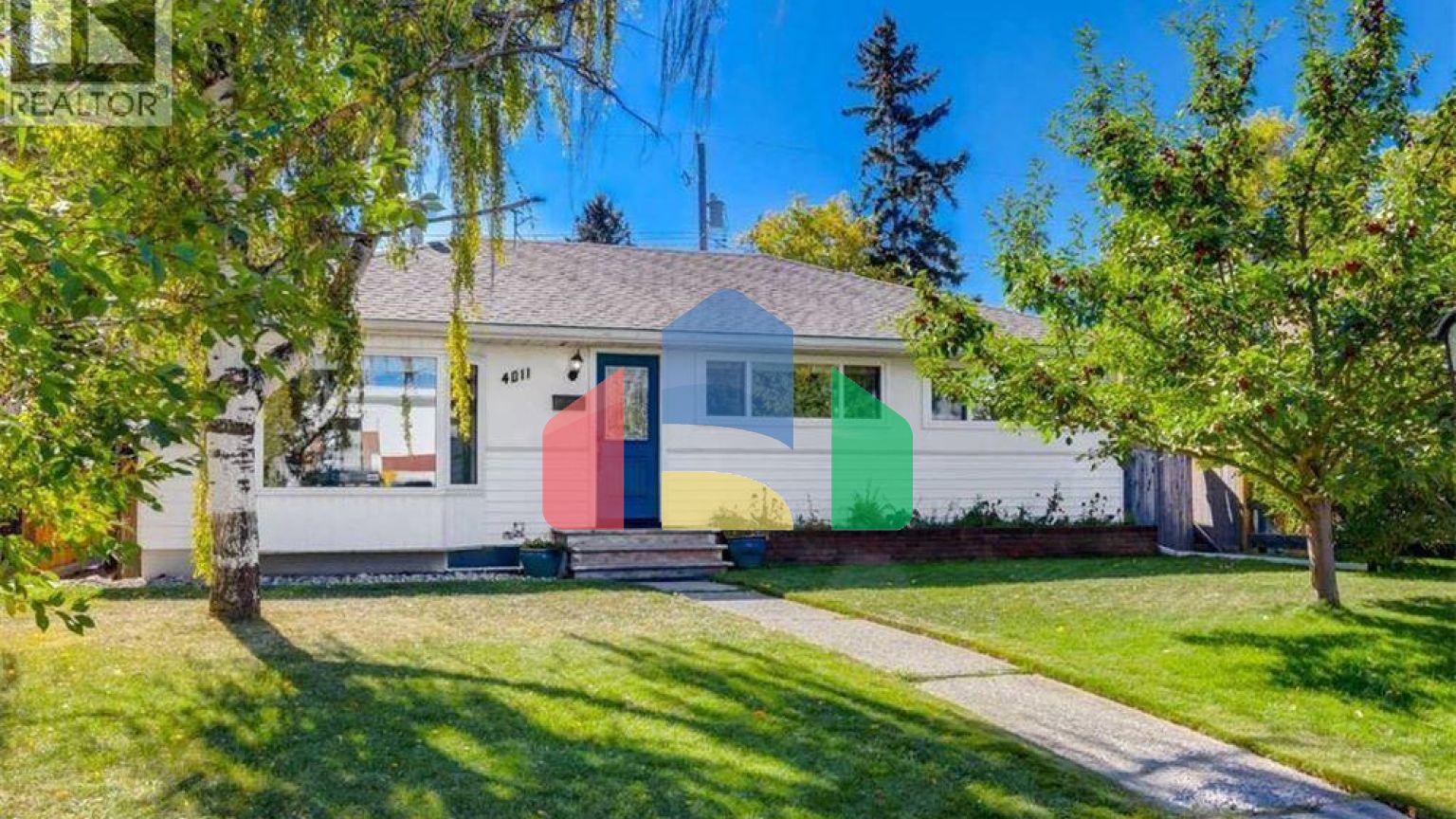 Residential - Single Family Home - Calgary, Canada - Canada