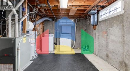 Residential - Single Family Home - Calgary, Canada - Canada