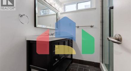 Residential - Single Family Home - Calgary, Canada - Canada