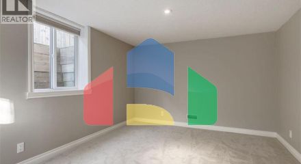 Residential - Single Family Home - Calgary, Canada - Canada