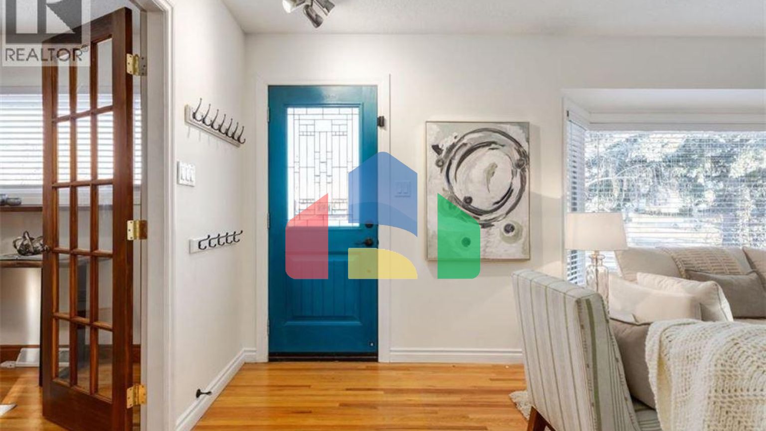 Residential - Single Family Home - Calgary, Canada - Canada