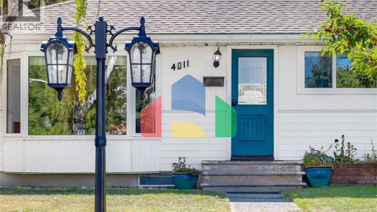 Residential - Single Family Home - Calgary, Canada - Canada