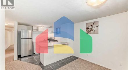 Residential - Single Family Home - Calgary, Canada - Canada