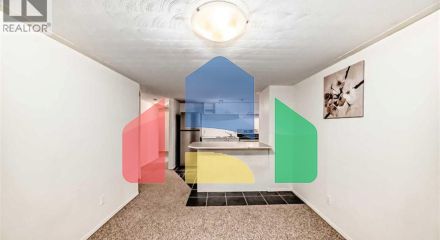 Residential - Single Family Home - Calgary, Canada - Canada