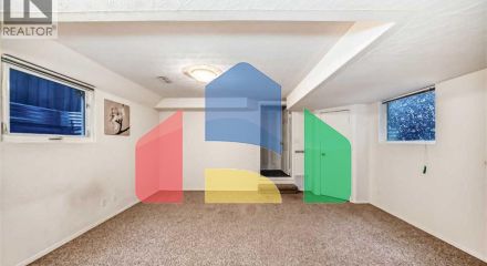 Residential - Single Family Home - Calgary, Canada - Canada