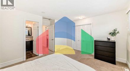 Residential - Single Family Home - Calgary, Canada - Canada