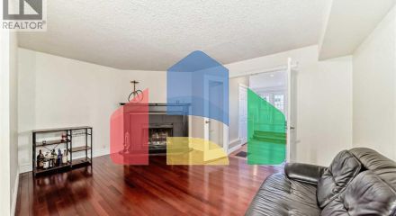 Residential - Single Family Home - Calgary, Canada - Canada