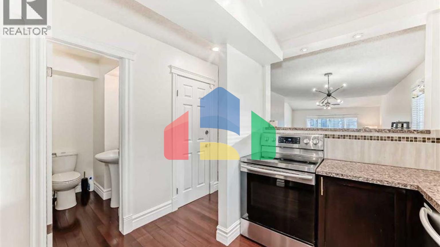 Residential - Single Family Home - Calgary, Canada - Canada