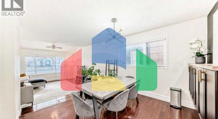 Residential - Single Family Home - Calgary, Canada - Canada