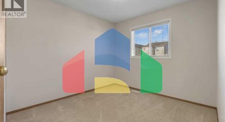 Residential - Single Family Home - Calgary, Canada - Canada