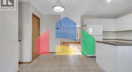 Residential - Single Family Home - Calgary, Canada - Canada