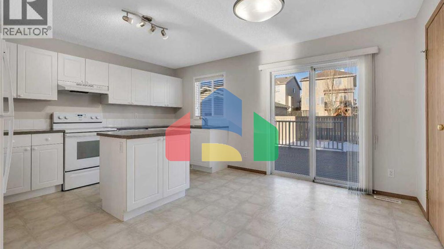 Residential - Single Family Home - Calgary, Canada - Canada