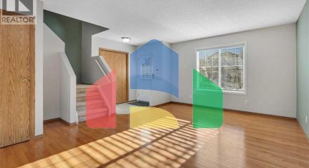 Residential - Single Family Home - Calgary, Canada - Canada