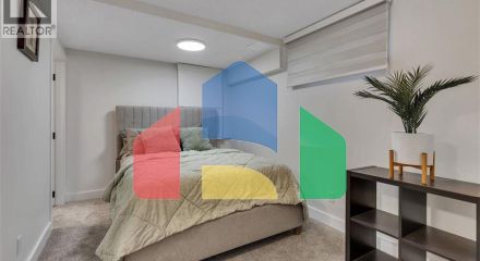 Residential - Single Family Home - Calgary, Canada - Canada