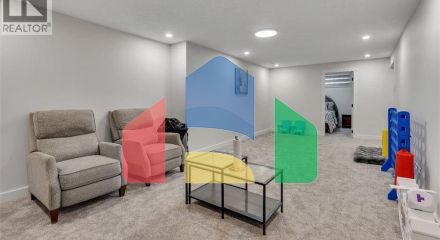 Residential - Single Family Home - Calgary, Canada - Canada