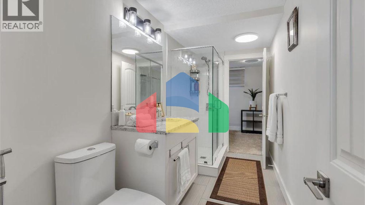 Residential - Single Family Home - Calgary, Canada - Canada