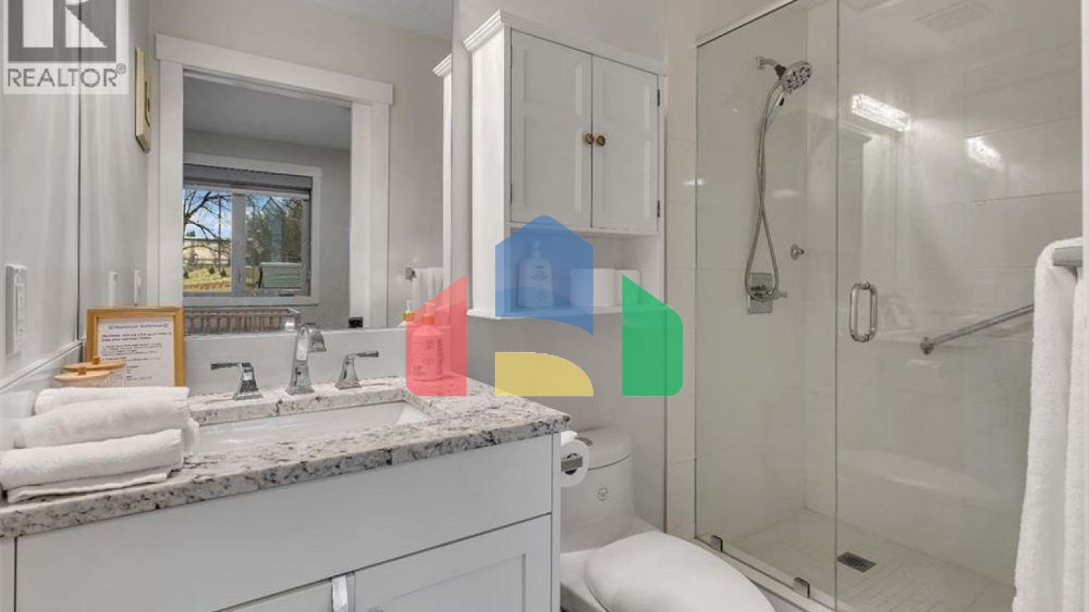 Residential - Single Family Home - Calgary, Canada - Canada