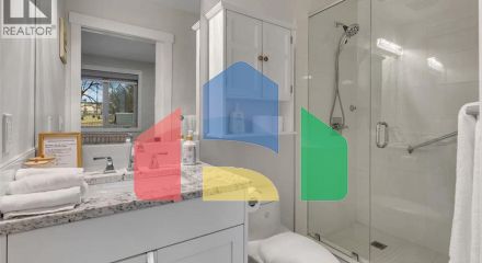 Residential - Single Family Home - Calgary, Canada - Canada