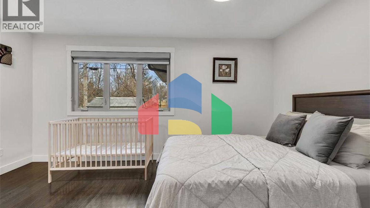 Residential - Single Family Home - Calgary, Canada - Canada