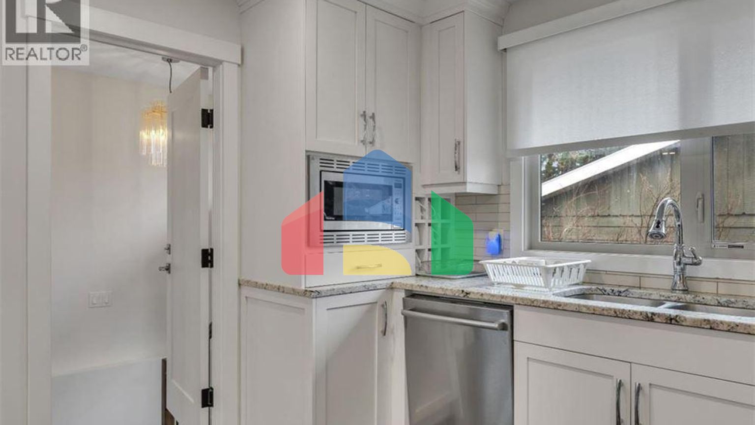 Residential - Single Family Home - Calgary, Canada - Canada