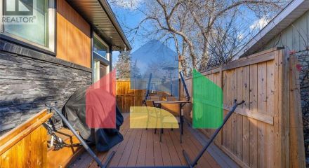 Residential - Single Family Home - Calgary, Canada - Canada